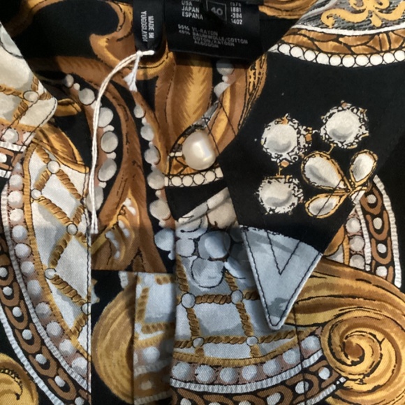 Gucciesqe button down blouse - Picture 3 of 5